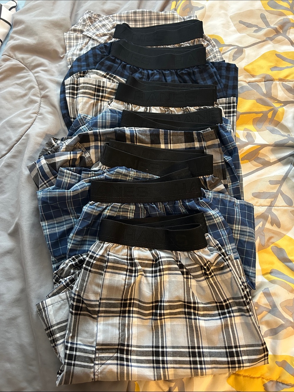 Men’s Hanes boxers